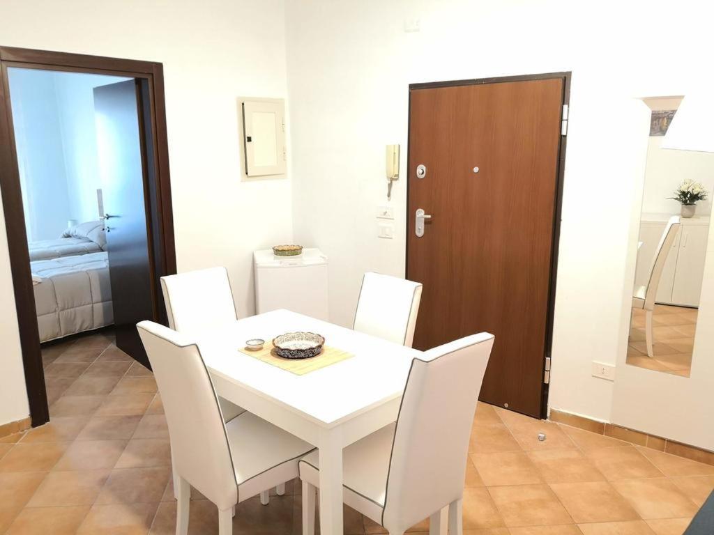Rita Flat Apartment ซอร์เรนโต ภายนอก รูปภาพ